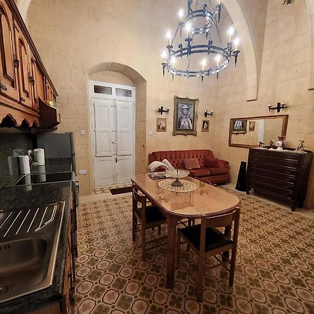 Cozy Corner House In Valletta - Authentic! Eksteriør bilde